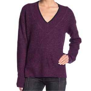 JOHN + JENN VNECK PURPLE BURGUNDY NAVY PULLOVER LONG SLEEVE SWEATER XS